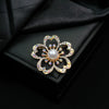 Wholesale Women's Zinc Alloy Flower Shaped Electroplated Brooch Accessories