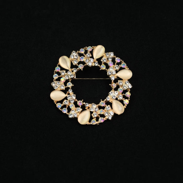 Wholesale Women's Zinc Alloy Geometric Brooch With Electroplating