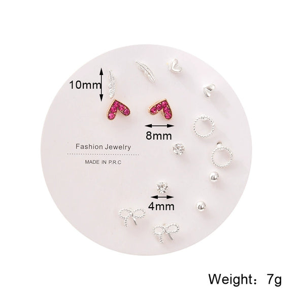 Wholesale Women's Zinc Alloy Heart Shaped Earrings Set With Electroplating Treatment Simple And Trendy Design