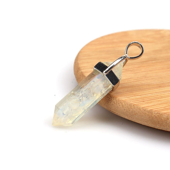 Wholesale Yoga Stone Necklace With Natural Stone Hexagonal Column Pendant Amethyst Hexagonal Prism Double Pointed Bullet Pendant Crystal Material