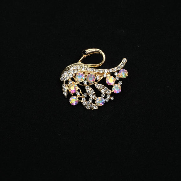 Wholesale Zinc Alloy Animal Style Brooch With Electroplating For Unisex Clothing Accessories