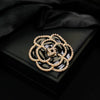 Wholesale Zinc Alloy Flower Shaped And Patterned Electroplated Brooch For Women As Silk Scarf Buckle And Suit Pin Accessories