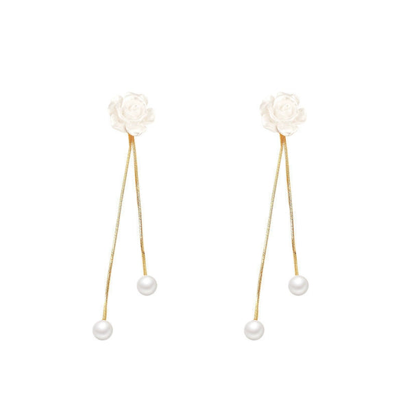 Wholesale Zinc Alloy Flower Tassel Stud Earrings For Women Light Luxury Style Electroplated