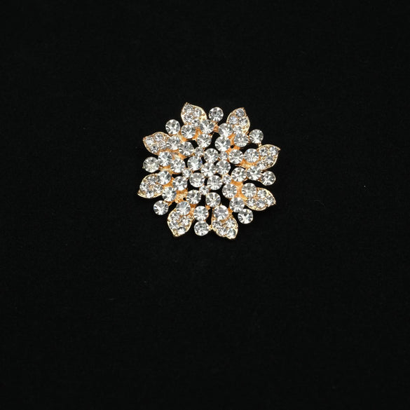 Wholesale Zinc Alloy Geometric Wreath Brooch With Electroplating Treatment Fixed Snap For Clothing Elegant And Allmatch Accessories