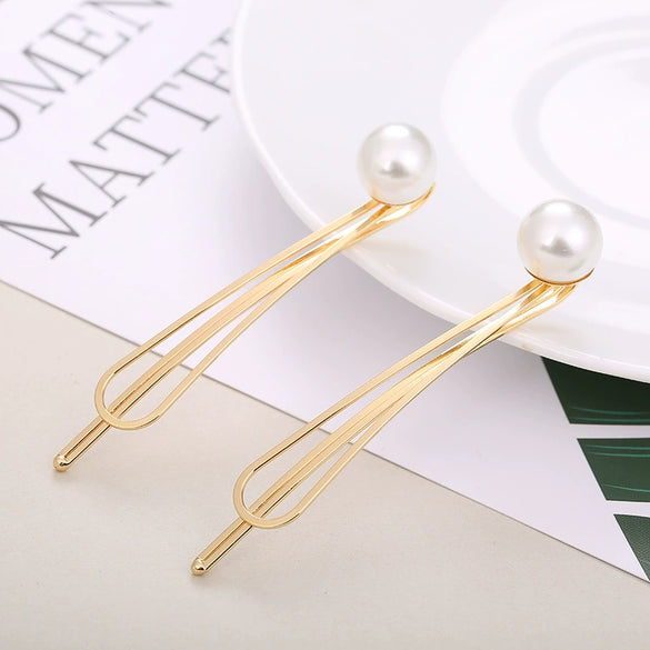 Wholesale Zinc Alloy Hair Accessories For Ladies With Original Design And Pearl Clip