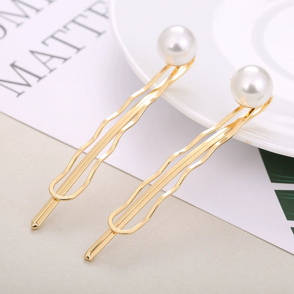Wholesale Zinc Alloy Hair Accessories For Ladies With Original Design And Pearl Clip