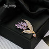 Wholesale Zinc Alloy Leaf Pattern Electroplated Brooch Court Retro Style