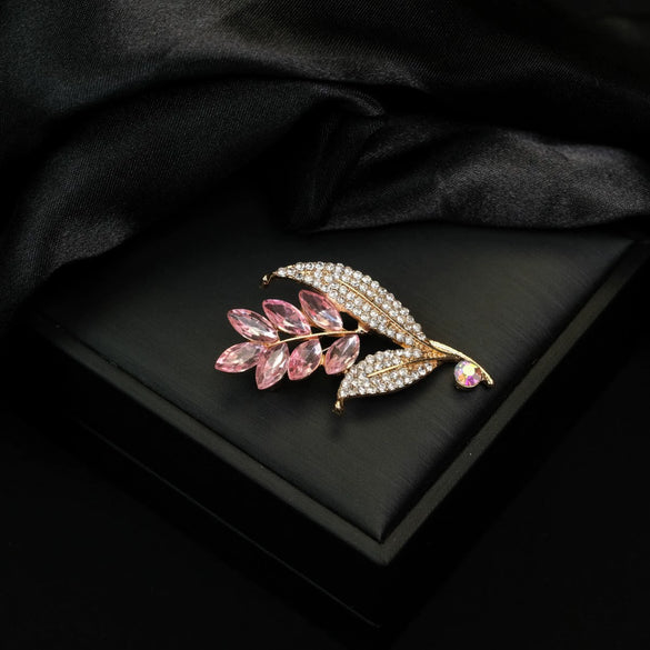 Wholesale Zinc Alloy Leaf Pattern Electroplated Brooch Court Retro Style