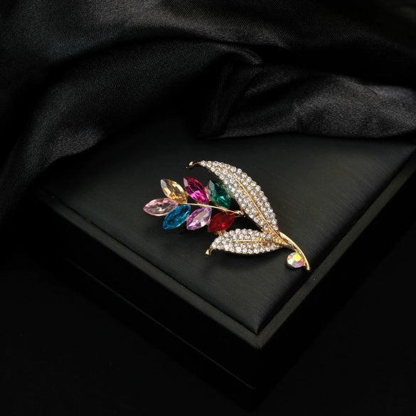 Wholesale Zinc Alloy Leaf Pattern Electroplated Brooch Court Retro Style