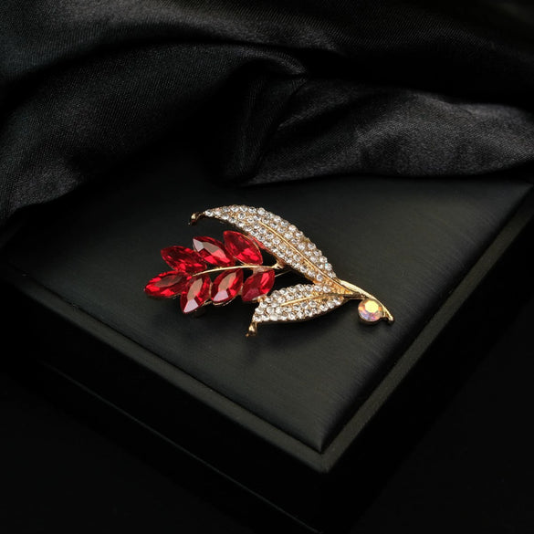 Wholesale Zinc Alloy Leaf Pattern Electroplated Brooch Court Retro Style