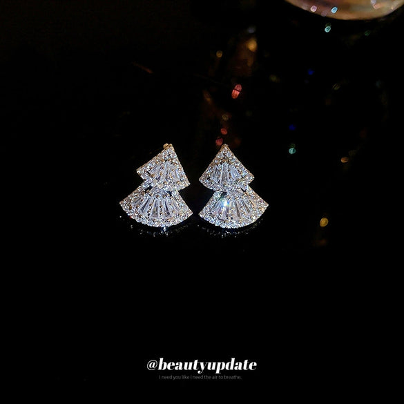 Wholesale Zircon Inlaid Triangle Fan Shaped Light Luxury Earrings For Women