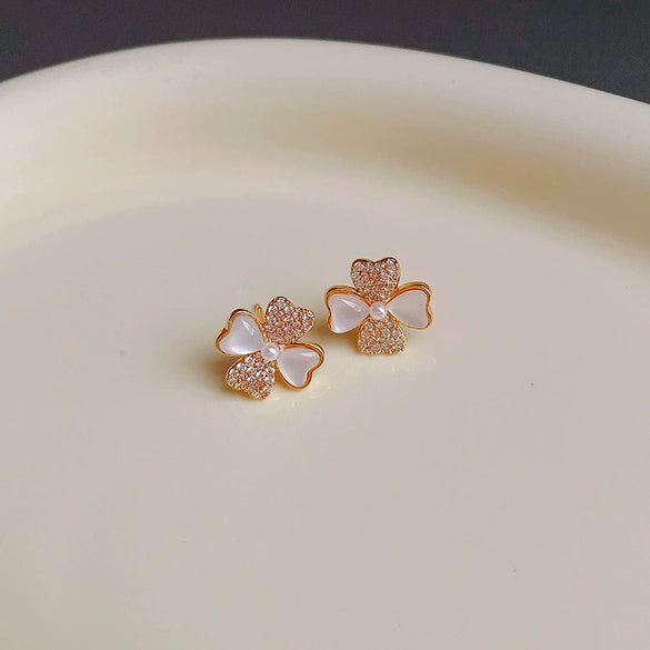 Wholesale Zircon Inlaid Triangle Fan Shaped Light Luxury Earrings For Women