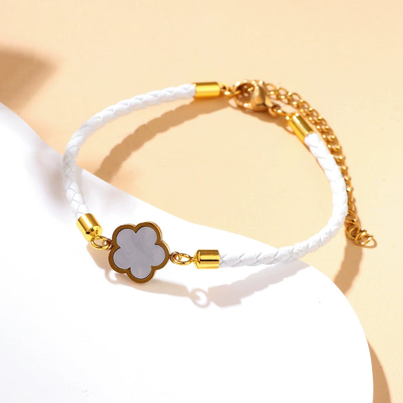 Wholesale Zodiac Year Red Rope Bracelet For Women Zinc Alloy Fourleaf Clover Seiko Style