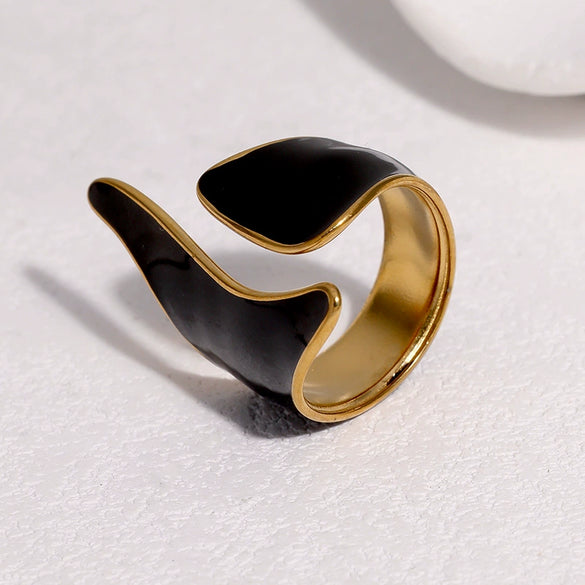 Wide Open Geometric Stainless Steel Ring For Women With Retro Oil Drip Style And Gold Tone Electroplated Finish