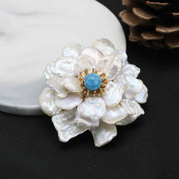 Women Fashion Freshwater Pearl Handmade Baroque Flower Brooch With Electroplating