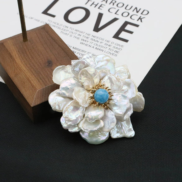 Women Fashion Freshwater Pearl Handmade Baroque Flower Brooch With Electroplating