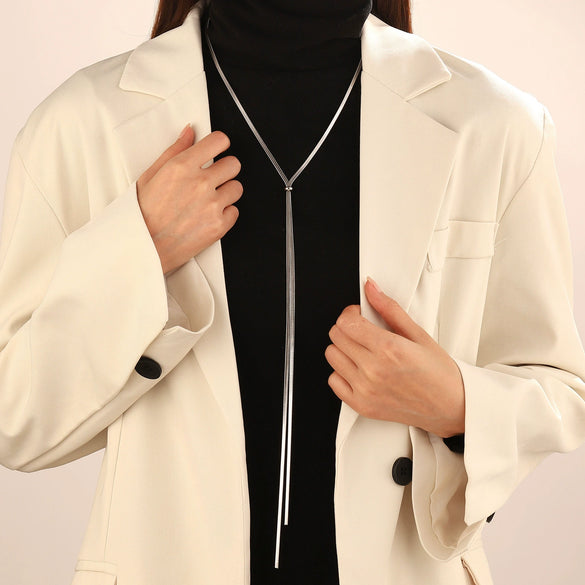 Women Fashion Geometric Stainless Steel Snake Bone Chain Necklace With Electroplating