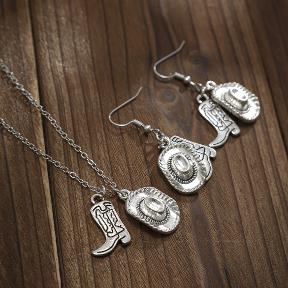 Women Metal Alloy Pendant Regular Chain Necklace Retro Western Style Geometric Pattern Electroplating
