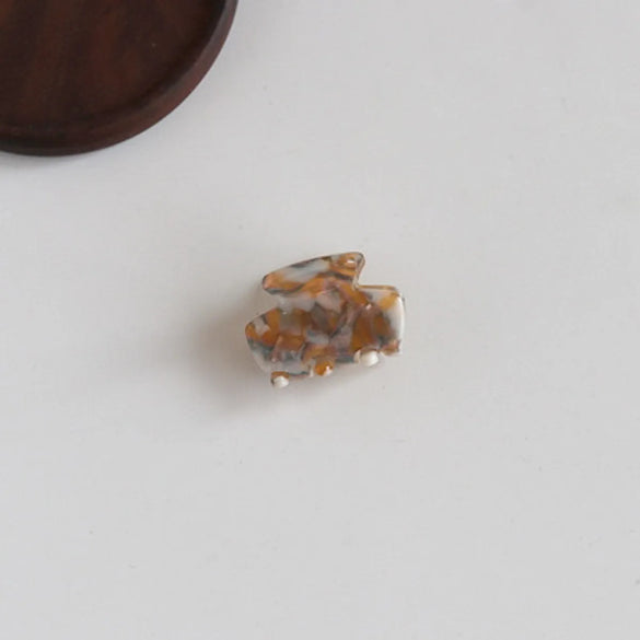 Women'S Simple Style Color Block Acetic Acid Sheets Hair Claws