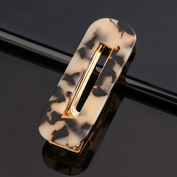 Women's Acetate Geometric Side Hair Clip With Marble Pattern And Electroplated Finish