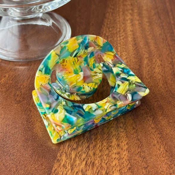 Women's Acetic Acid Hollow Halfround Light Luxury Style Printed Hair Clip