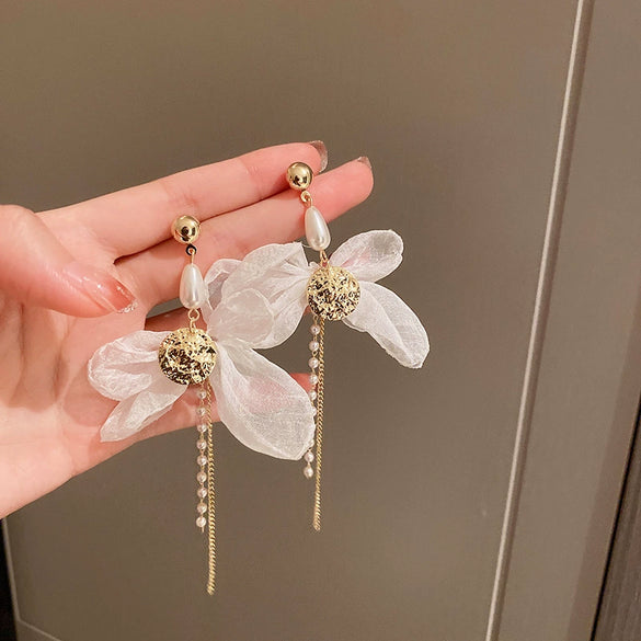 Women's Acrylic Flower And Feather Tassel Earrings Geometric Electroplated Statement Dangle Earrings Street Fashion Jewelry
