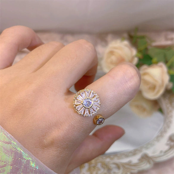 Women's Adjustable Opening Rotating Ring Copper Flower Design Electroplated Light Luxury Accessories