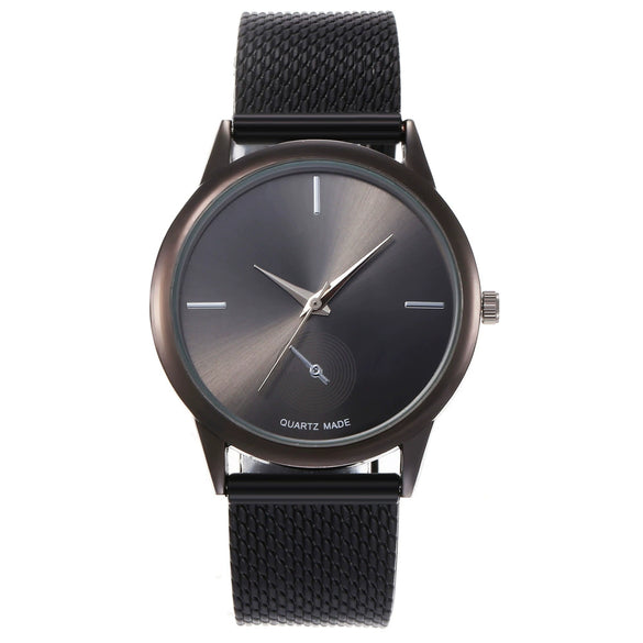 Women's Alloy And Plastic Mesh Quartz Watch With Round Dial And Fashion Style