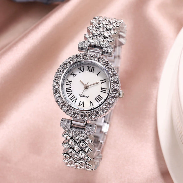 Women's Alloy And Stainless Steel Round Dial Diamond Mixed Scale Quartz Watch And Gypsophila Bracelet Fashion Gift Set