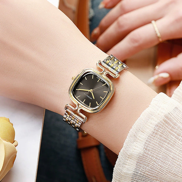 Women's Alloy And Steel Belt Square Dial Quartz Watch Light Luxury Casual Fashionable