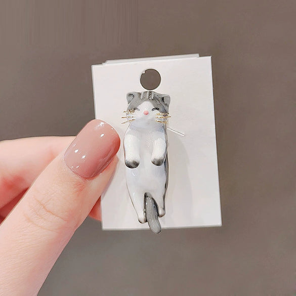 Women's Alloy Animal Kitten Three Dimensional Electroplated Brooch For Sweater And Suit