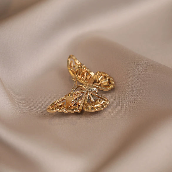 Women's Alloy Animal Shaped Butterfly Brooch With Electroplating Design Fashion Clothing Accessory
