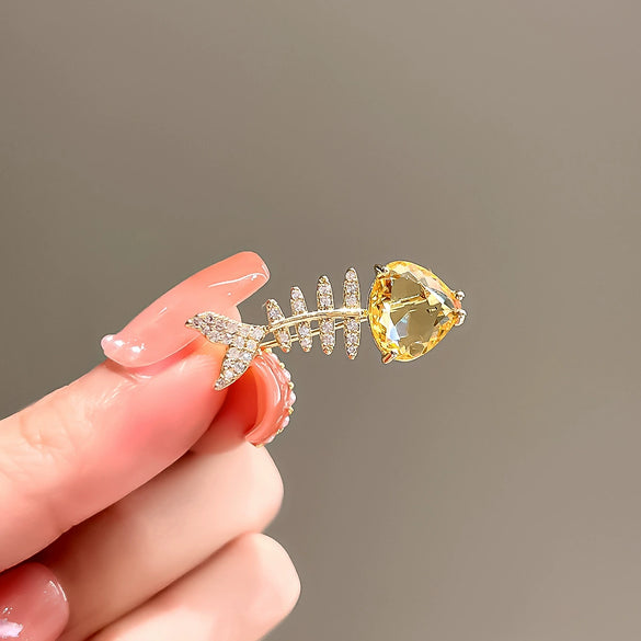 Women's Alloy Animals Fishbone Brooch With Electroplating Treatment