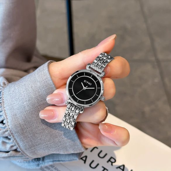 Women's Alloy Belt Quartz Watch Round Dial Leisure Style