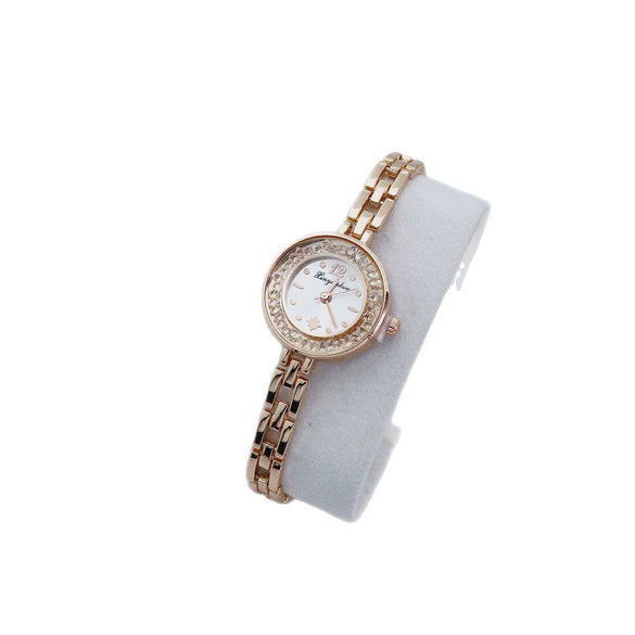 Women's Alloy Bracelet Quartz Watch Fashion Round Dial Mineral Reinforced Glass Mirror Stainless Steel Buckle