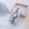 Women's Alloy Bracelet Quartz Watch Fashion Round Dial Mineral Reinforced Glass Mirror Stainless Steel Buckle