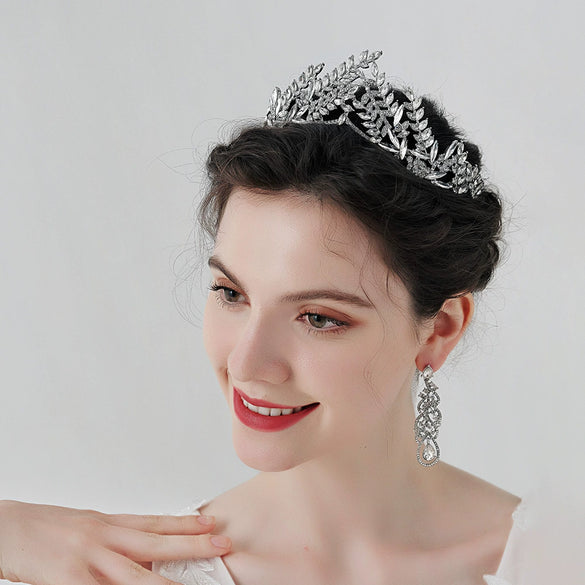Women's Alloy Bridal Jewelry Baroque Rhinestone Headband With Olive Branch Pattern And Diamond Treatment