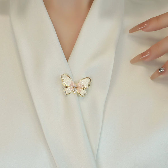 Women's Alloy Butterfly Brooch Minimalist Style With Electroplating