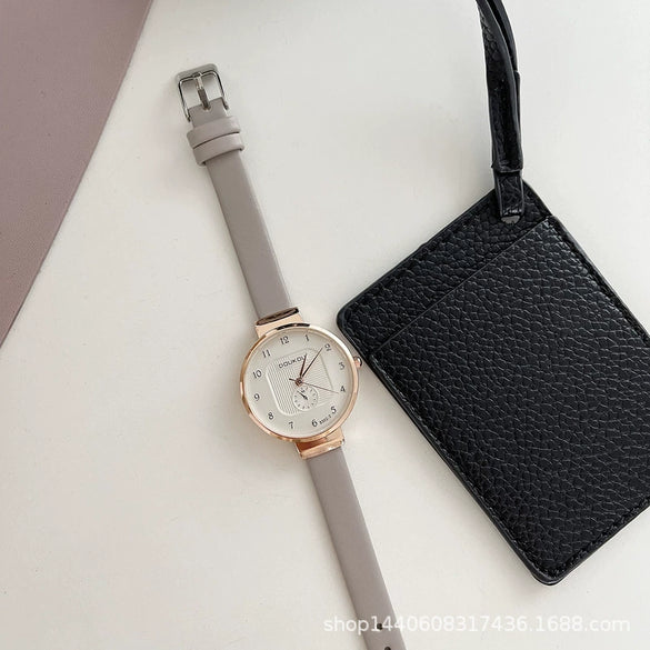 Women's Alloy Case Green Watch Mori Style Artistic Small Fresh Simple