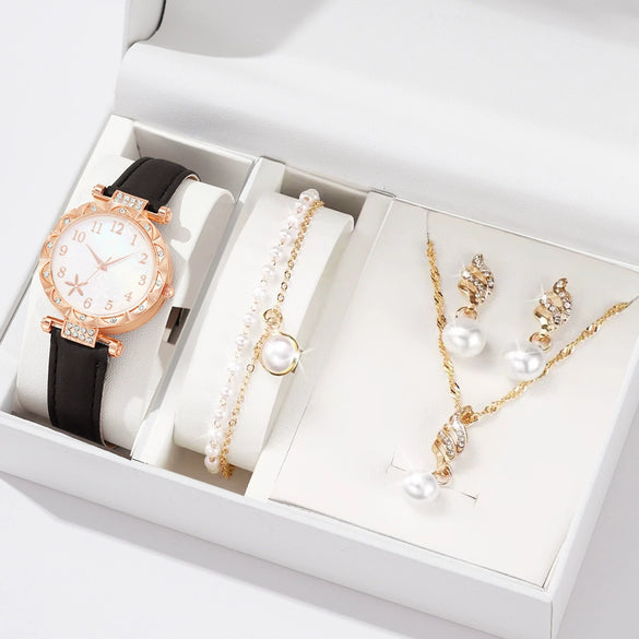 Women's Alloy Case Imitation Leather Strap Round Dial Medieval Style Watches