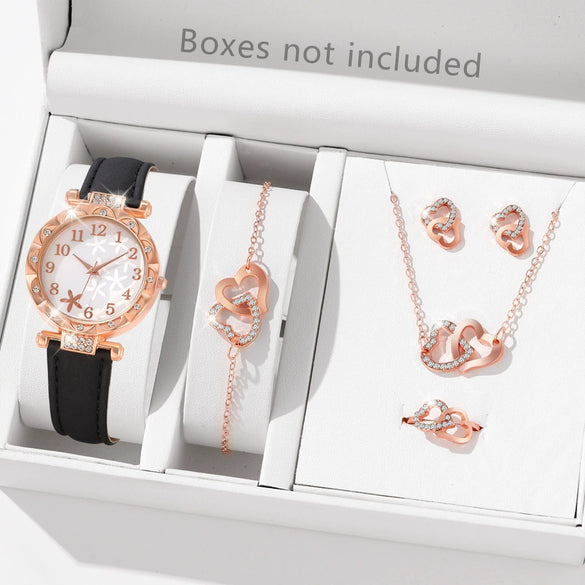Women's Alloy Case Imitation Leather Strap Round Dial Medieval Style Watches
