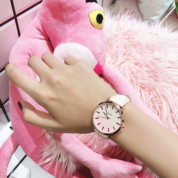 Women's Alloy Case Imitation Leather Strap Round Dial Watch With Printed Logo Retro And Leisure Style