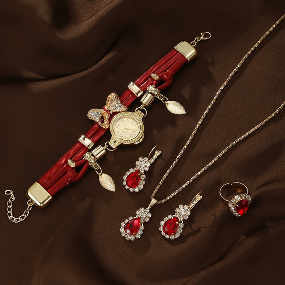 Women's Alloy Case Pu Strap Butterfly Bracelet Quartz Watch Jewelry
