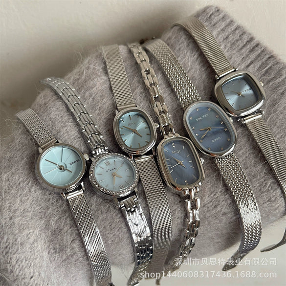 Women's Alloy Case Quartz Watch With Blue Fritillary Surface And Fashion Style