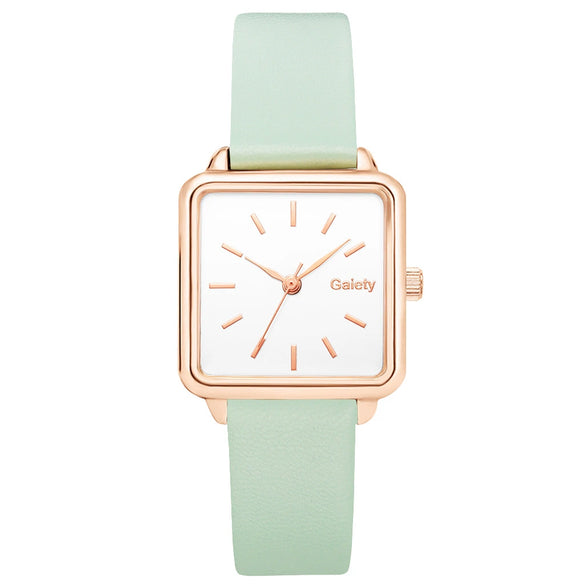 Women's Alloy Case Quartz Watch With Printed Logo Round Dial And Leisure Style