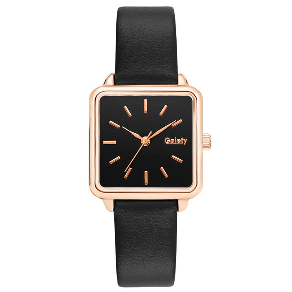 Women's Alloy Case Quartz Watch With Printed Logo Round Dial And Leisure Style