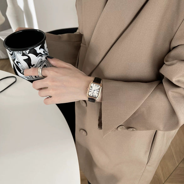 Women's Alloy Case Quartz Watch With Square Roman Dial Retro Artistic And Leisure Style Waterproof