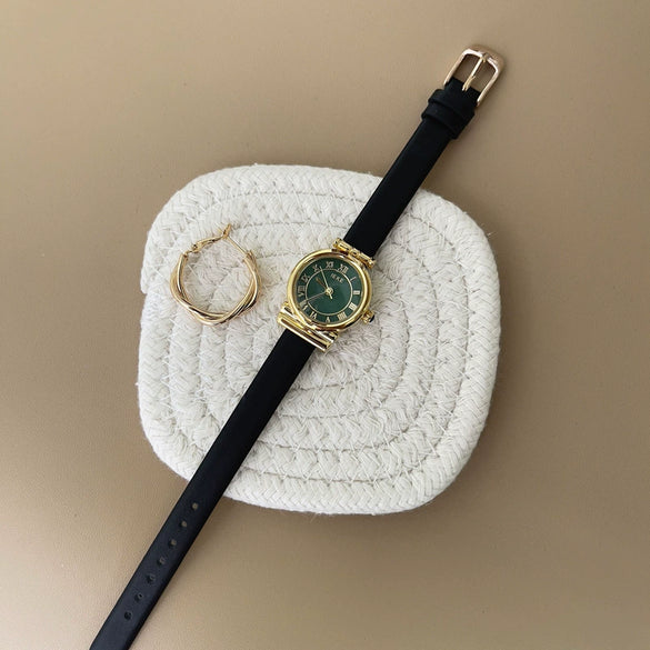 Women's Alloy Case Round Gold Watch