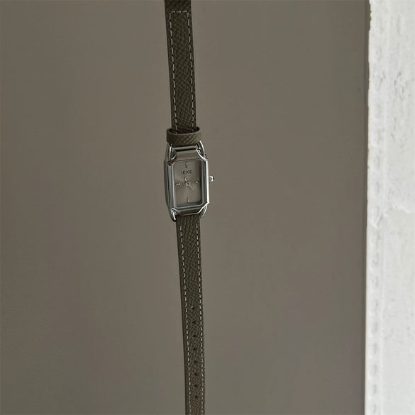 Women's Alloy Case Snakehead Watch Medieval Style Grey Belt