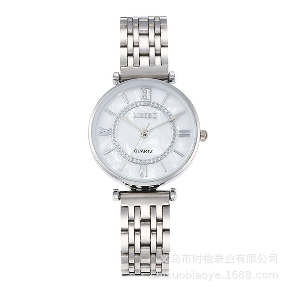 Women's Alloy Case Steel Band Round Dial Casual Quartz Wristwatch